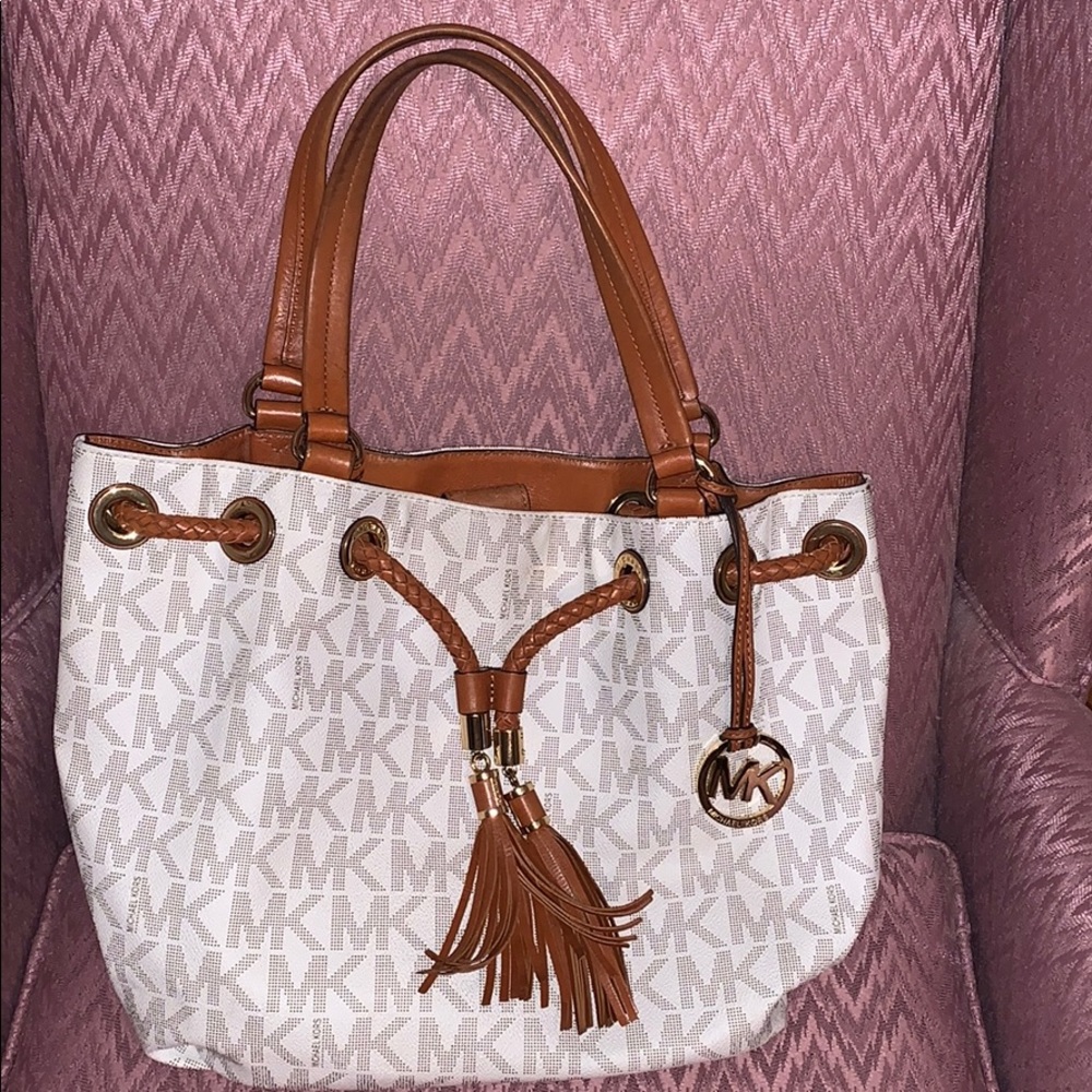 Michael Kors signature white tote logo